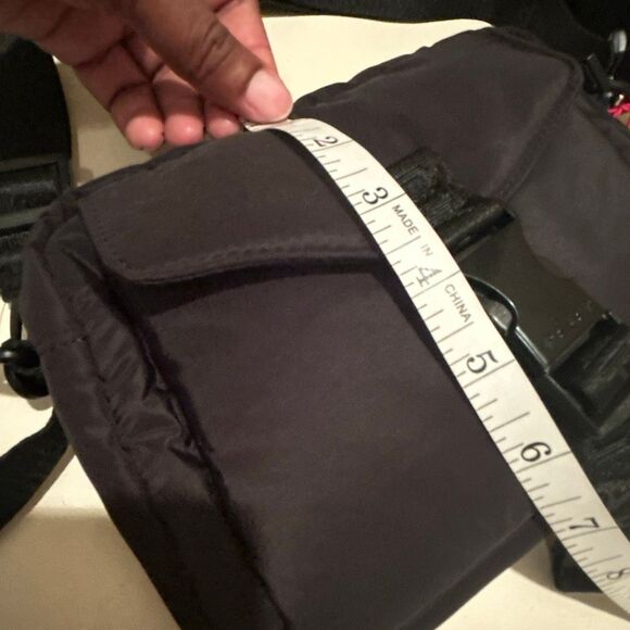 Pajar Canada Nylon Bag Black Adjustable Strap Winter Travel Gorpcore Sporty NWT - Picture 12 of 14